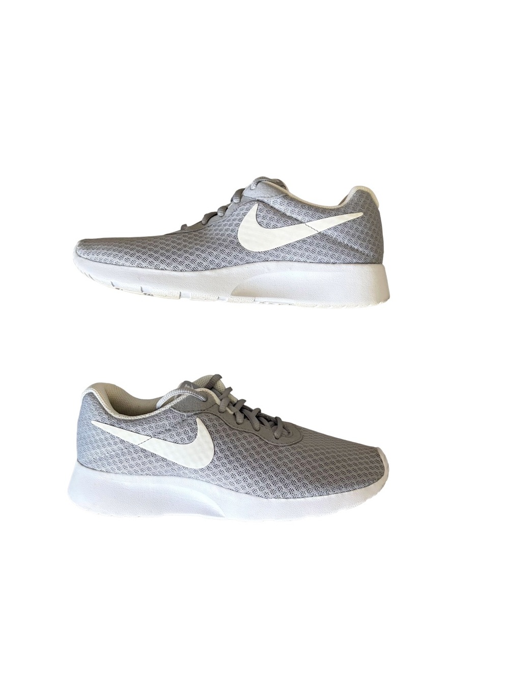 Nike Wolf Gray & White Tanjun Lightweight Mesh Sneakers Size 6.5